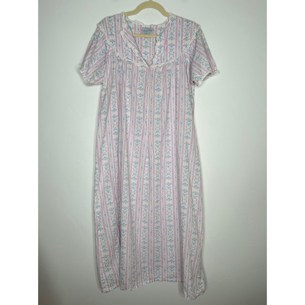 Lanz of Salzburg Cotton Night Gown Floral Print Size Small Modest Cottage